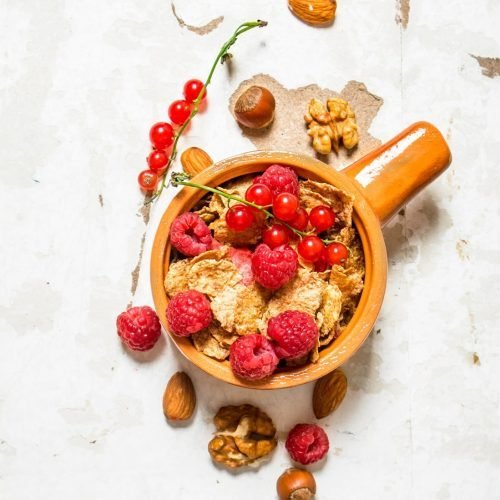 fitness-food-muesli-with-ripe-raspberries-and-nut-2021-09-03-10-17-10-utc-min-qh7ciofz3esgxisinuy4oprhb365mzofwmgrislz0o.jpg